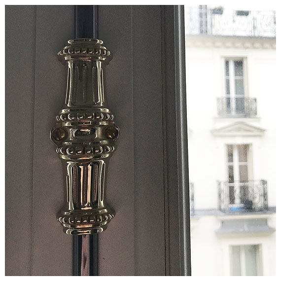 Fenêtre bois Prestige à Paris - La Fermeture Parisienne